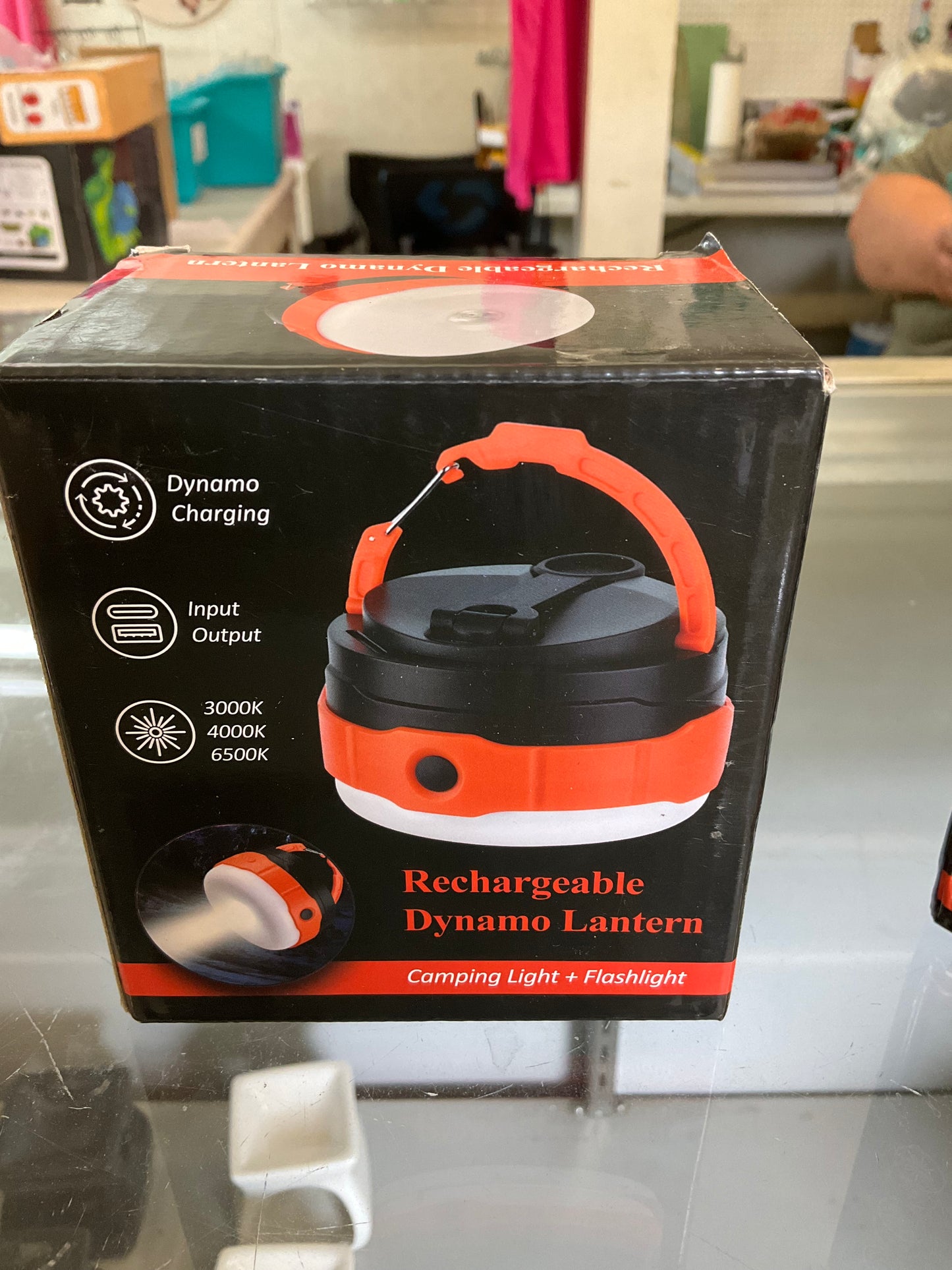 Rechargeable emergency light